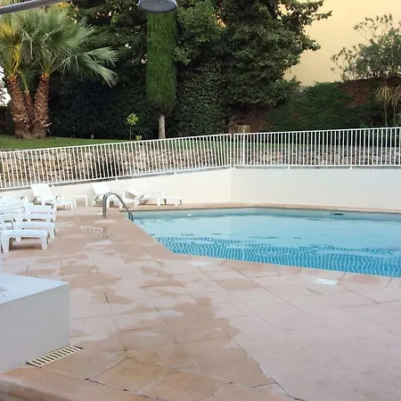 Appartement Grand F1 Bis Dans Standing Avec Piscine *